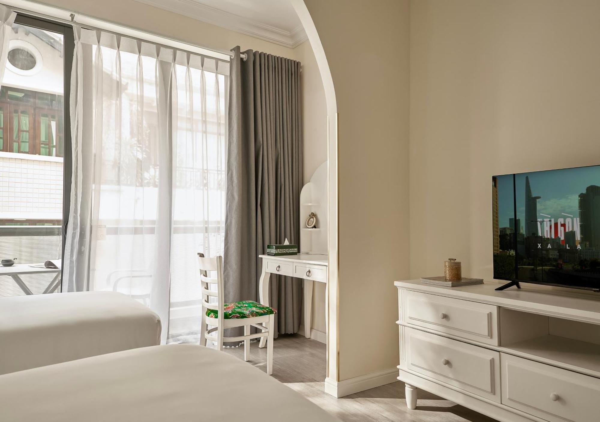 Chez Mimosa Bed & Breakfast Хошимин Екстериор снимка