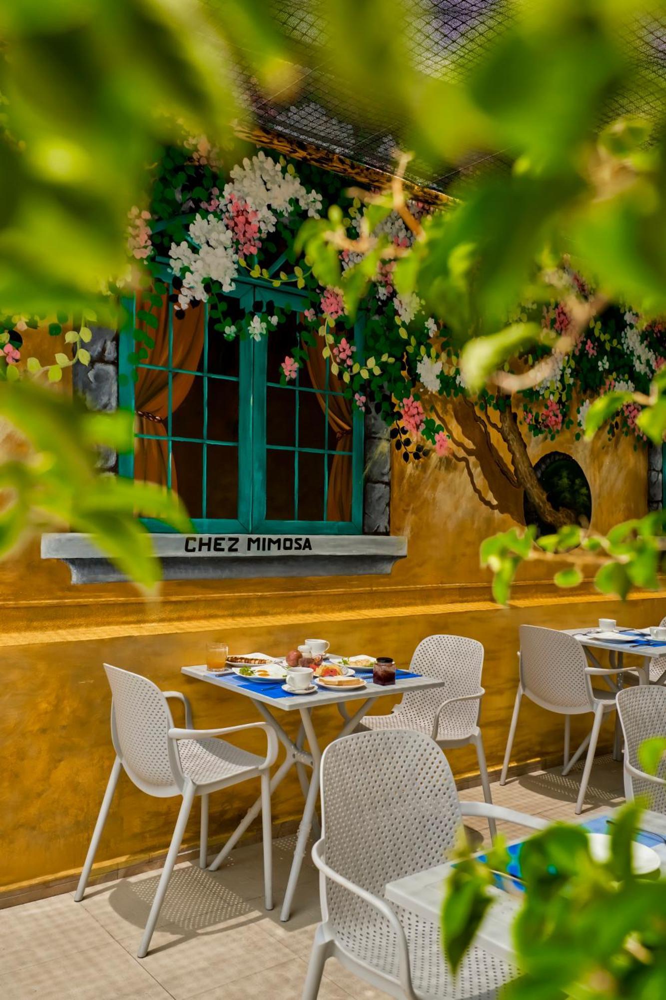 Chez Mimosa Bed & Breakfast Хошимин Екстериор снимка